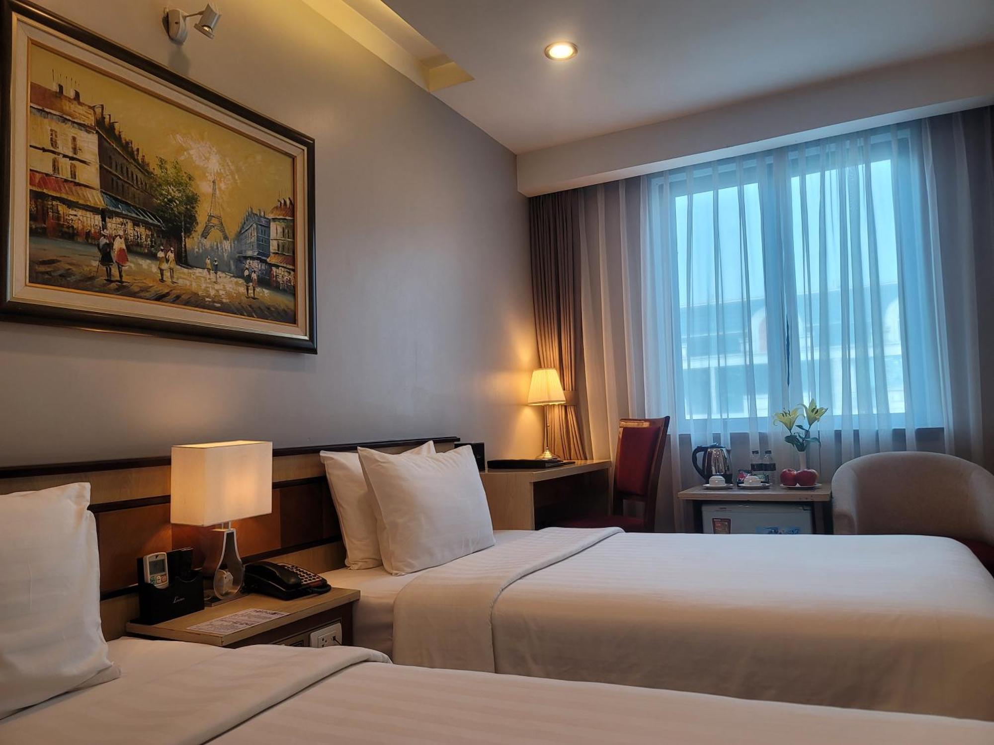 Luxeden Hotel Hanoi Buitenkant foto